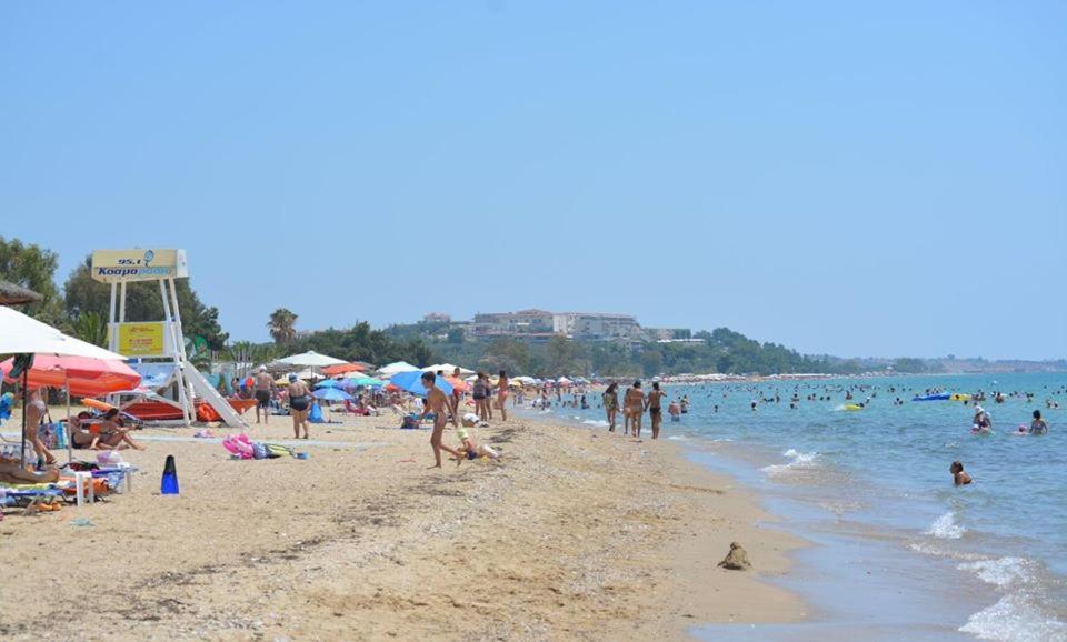 Zoi Apartments Paralia Dionisiou Exterior foto